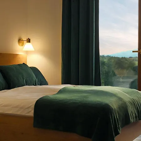 Dom Caloroczny Sudeckie Wzgorze *